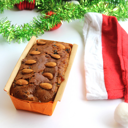 Classic Christmas Plum Cake