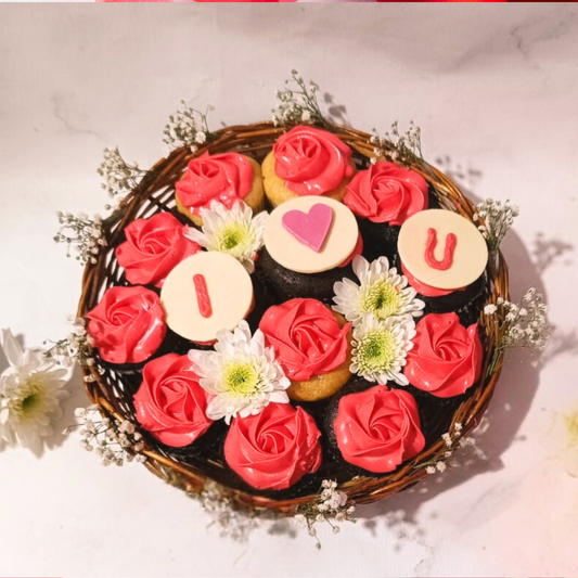 rose cupcake basket, floral cupcake basket, gifts for her, gifts for him, bangalore desserts, valentine's day